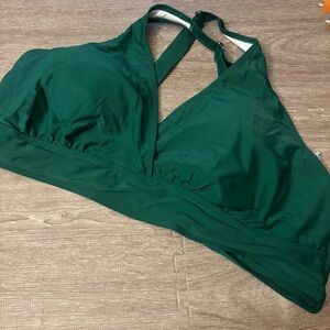 Younique Green Women Swim Bra Size 22 NWT Adjustable Straps, Padded Cups